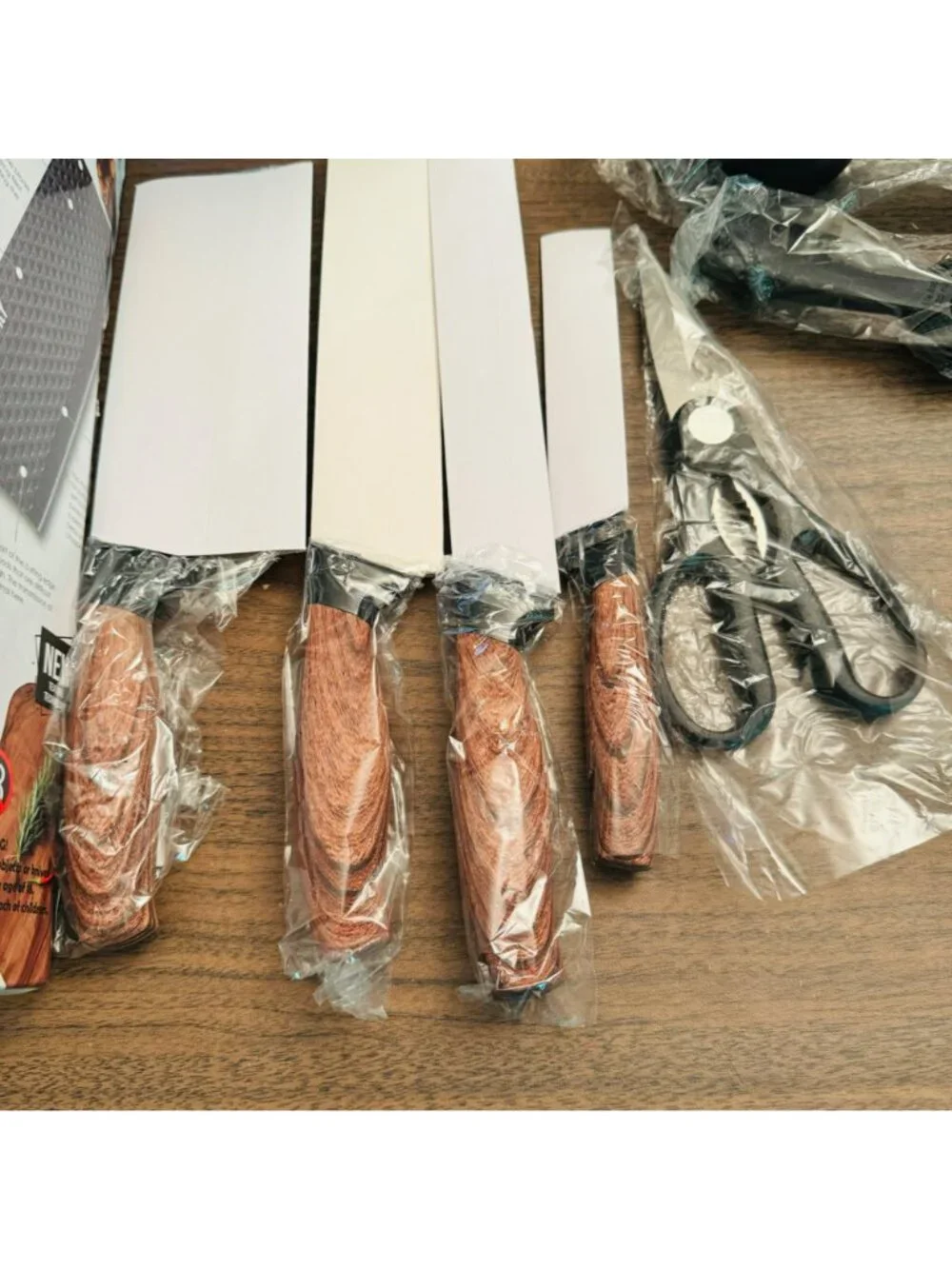 Top Lucky 6-Piece Kitchen Knife Set With Block & Measuring Cups/spoons